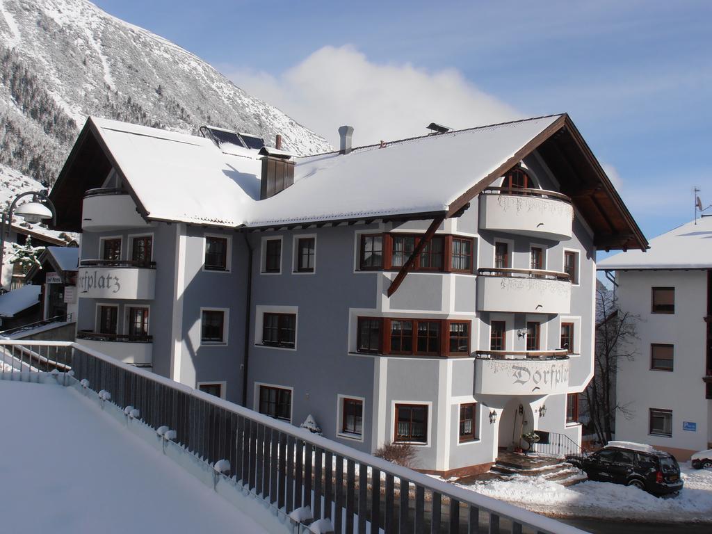 Hotel Haus Dorfplatz Galtür Exterior foto